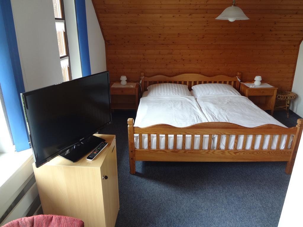 יבר Hotel-Pension Stoeber מראה חיצוני תמונה